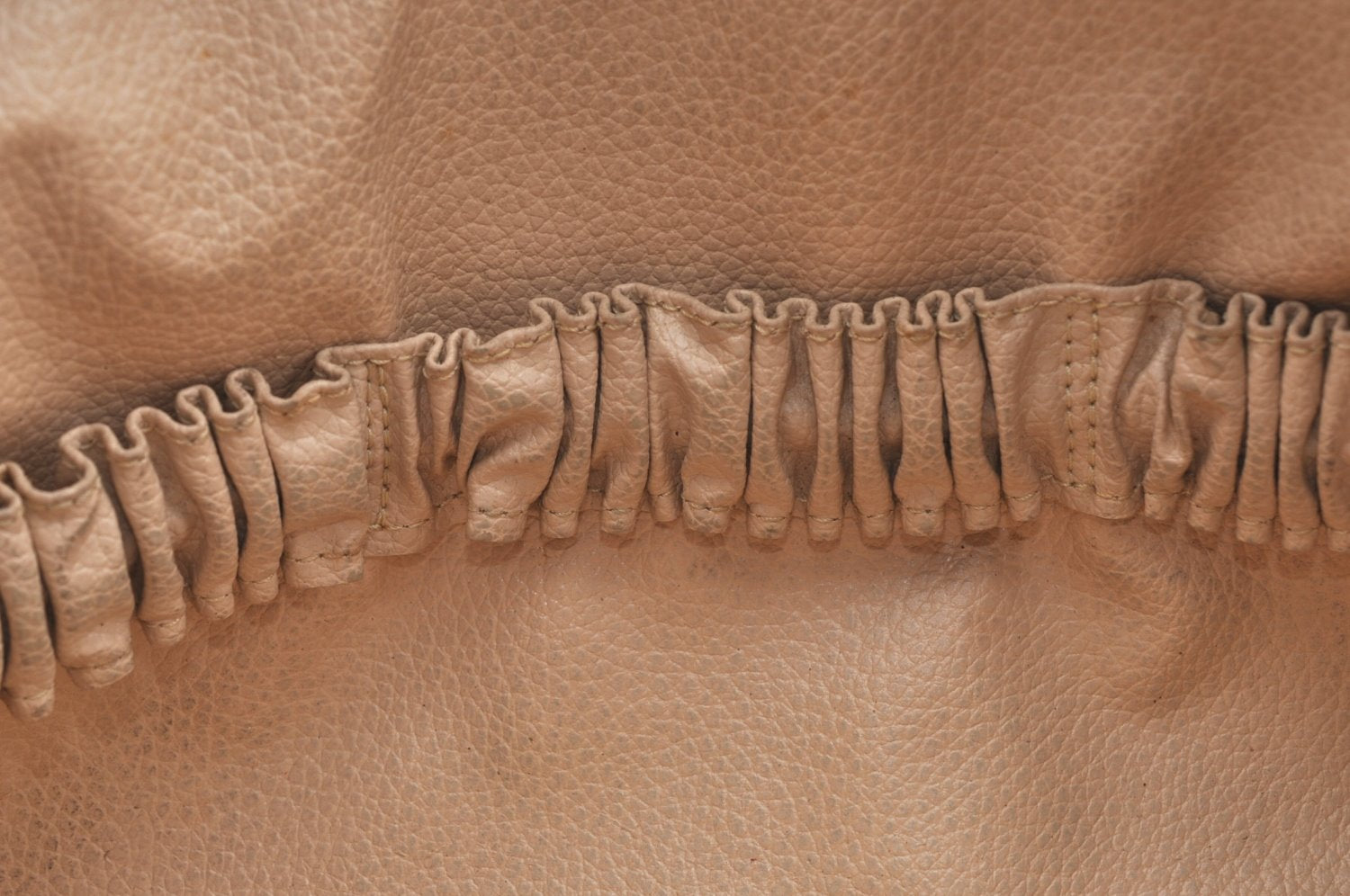 Auth Louis Vuitton Monogram Trousse Toilette 28 Clutch Hand Bag M47522 LV K5330