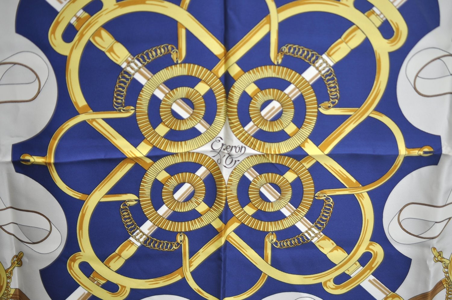 Authentic HERMES Carre 90 Scarf 