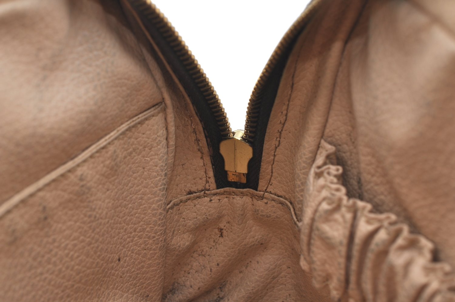 Auth Louis Vuitton Monogram Trousse Toilette 23 Clutch Hand Bag M47524 LV K5355