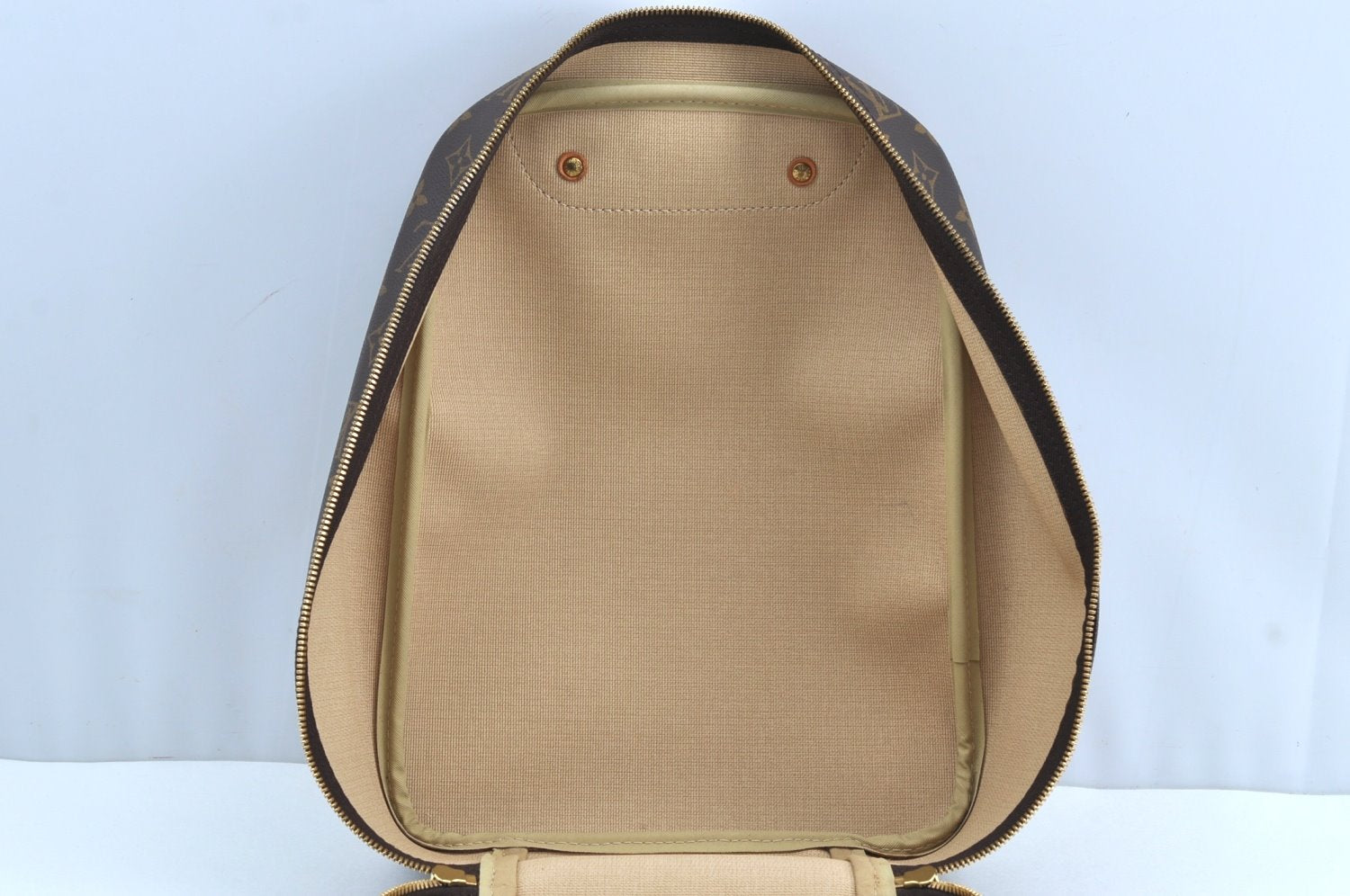 Authentic Louis Vuitton Monogram Excursion Hand Bag M41450 LV K5356