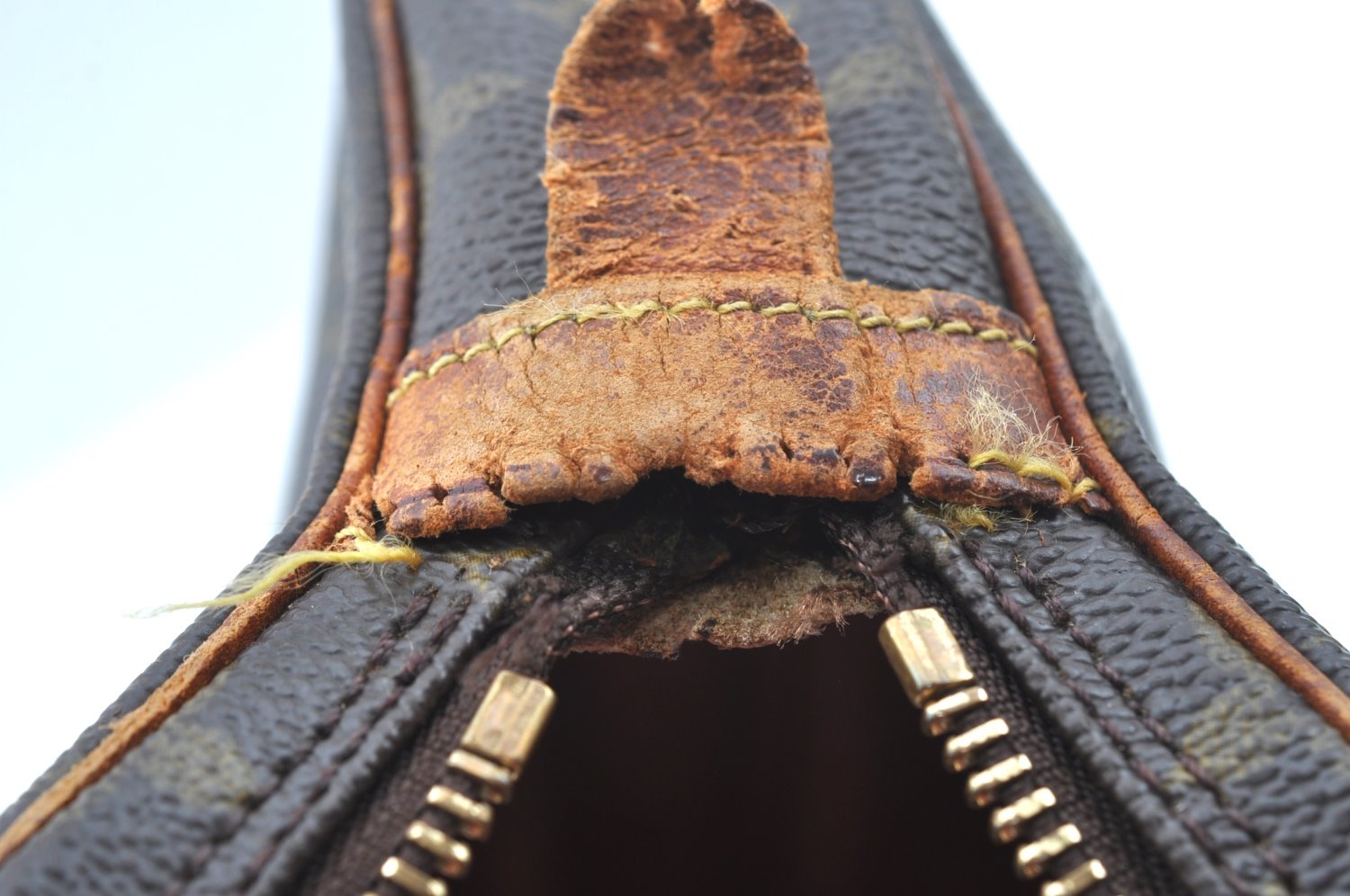 Auth Louis Vuitton Monogram Marly Bandouliere Shoulder Cross Bag LV Junk K5357