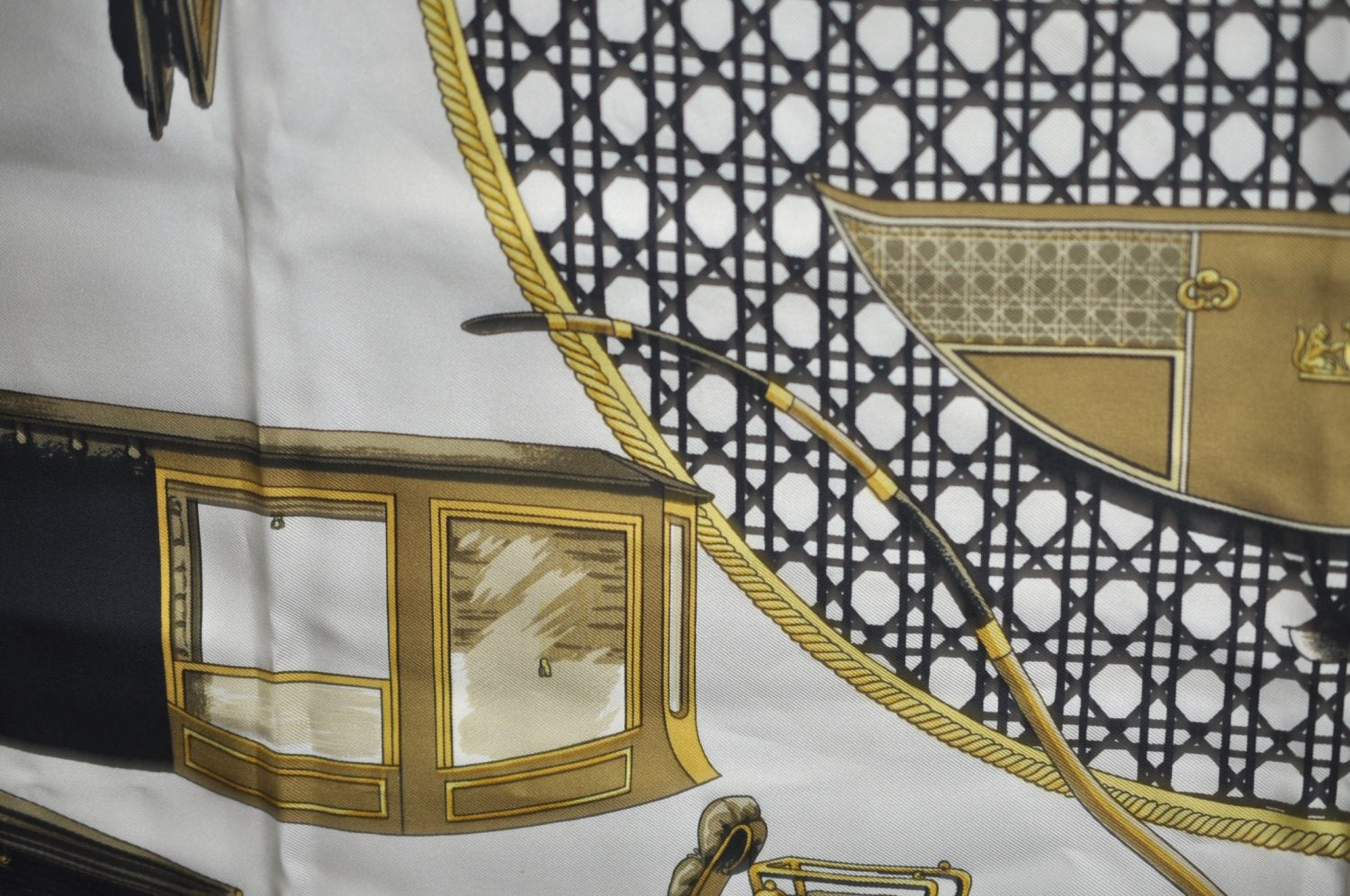 Authentic HERMES Carre 90 Scarf 