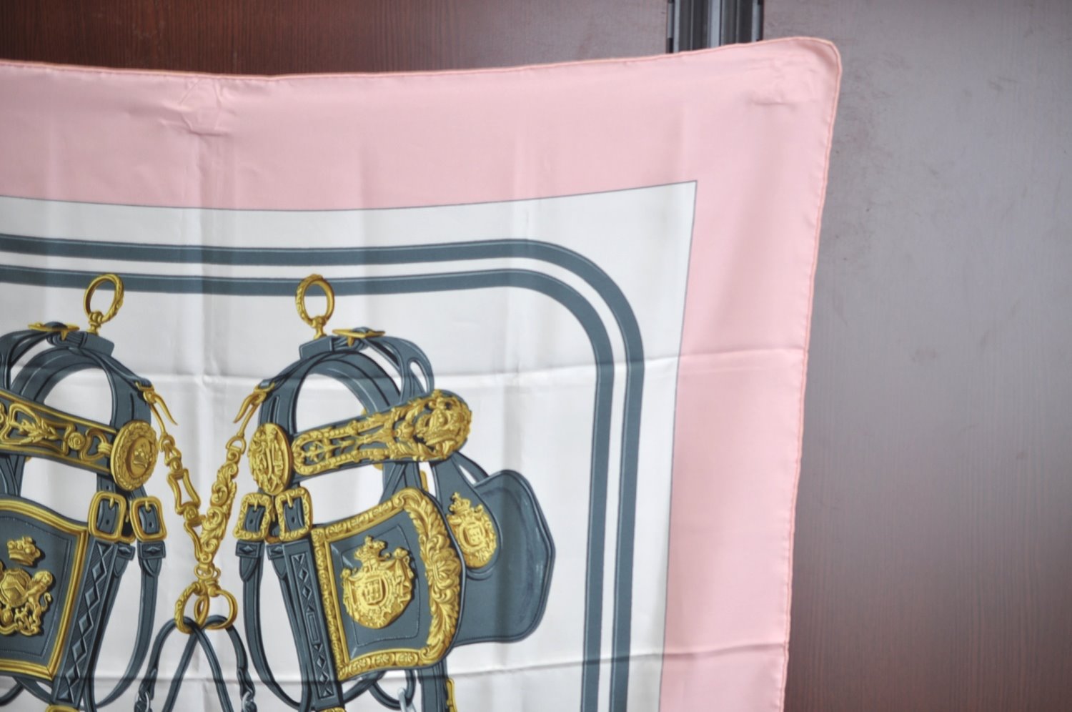 Authentic HERMES Carre 90 Scarf 