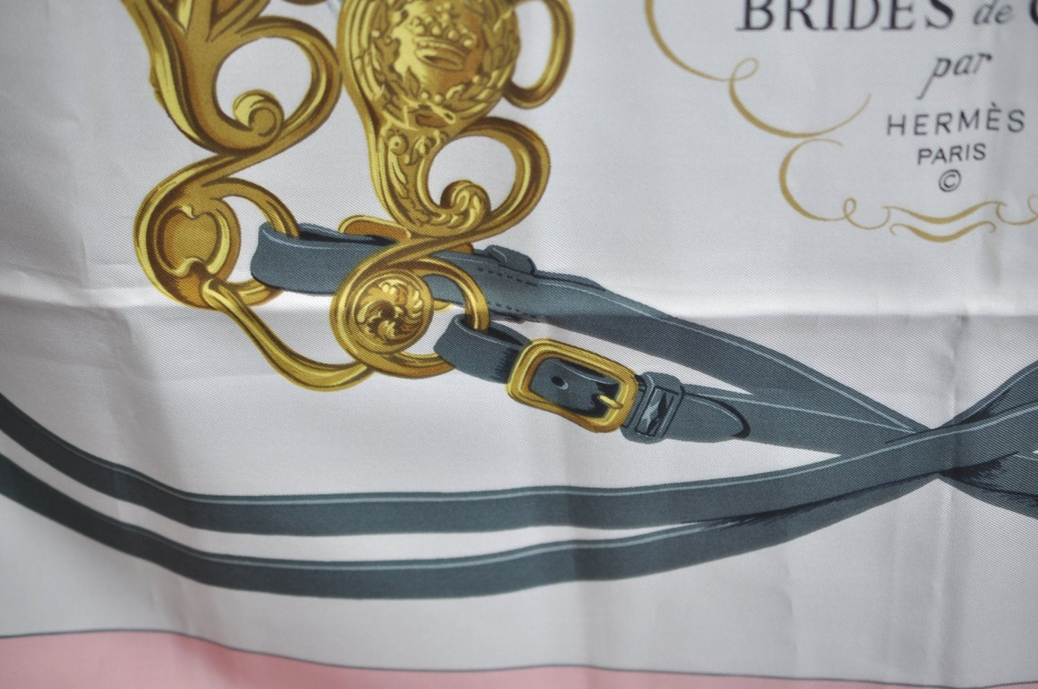 Authentic HERMES Carre 90 Scarf 