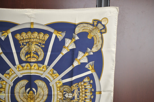 Authentic HERMES Carre 90 Scarf Egypt Motif Silk White Blue K5381