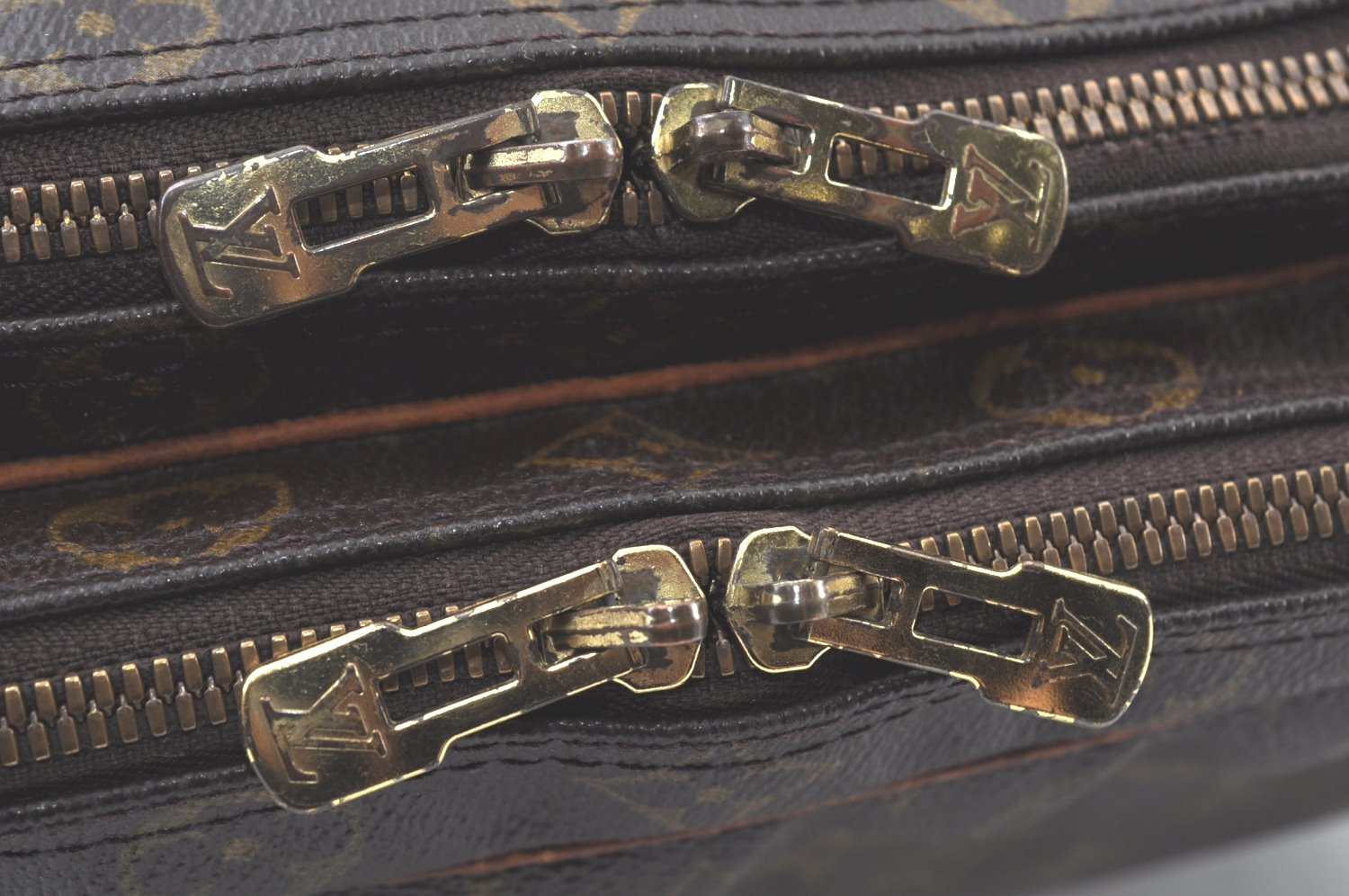 Auth Louis Vuitton Monogram Reporter GM Shoulder Cross Bag M45252 LV Junk K5384