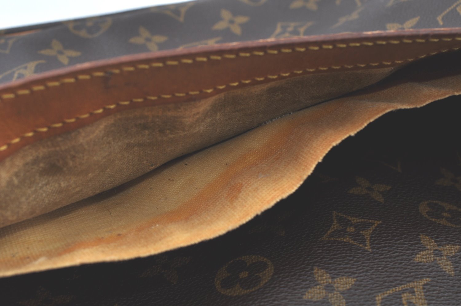 Auth Louis Vuitton Monogram Reporter GM Shoulder Cross Bag M45252 LV Junk K5384