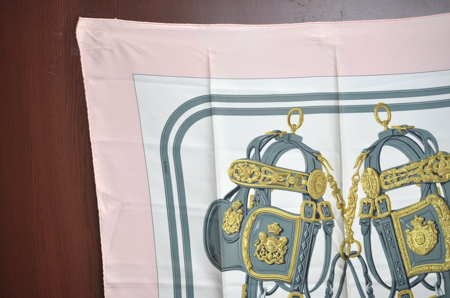 Authentic HERMES Carre 90 Scarf 