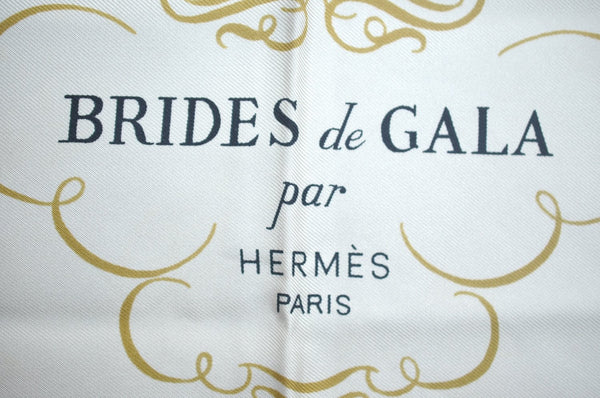 Authentic HERMES Carre 90 Scarf "BRIDES de GALA par" Silk Pink K5398