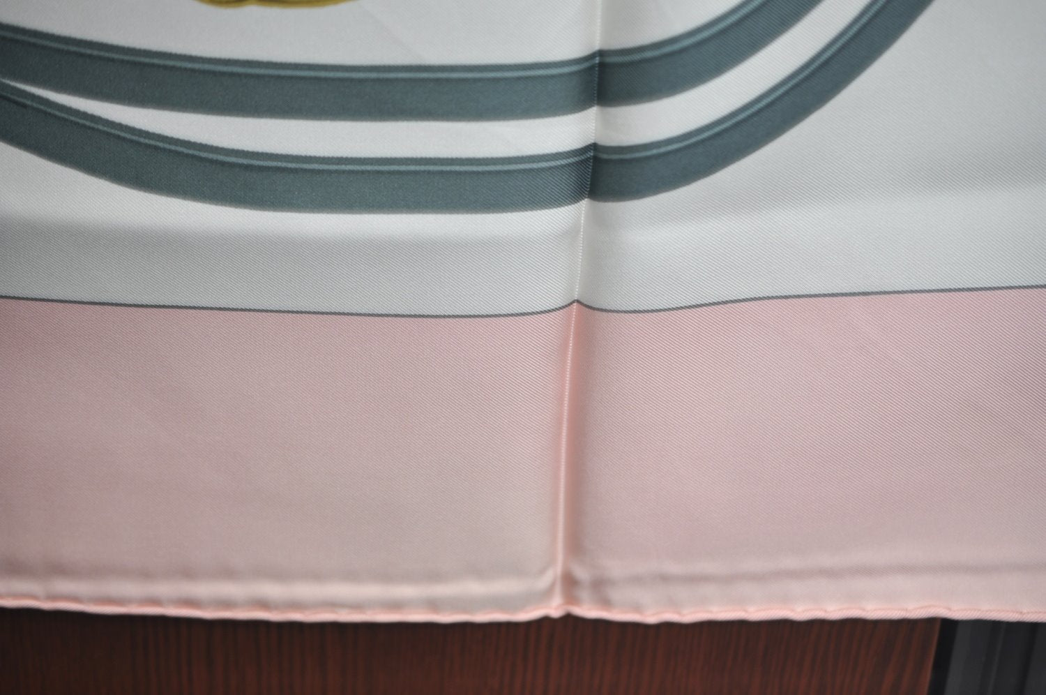 Authentic HERMES Carre 90 Scarf 