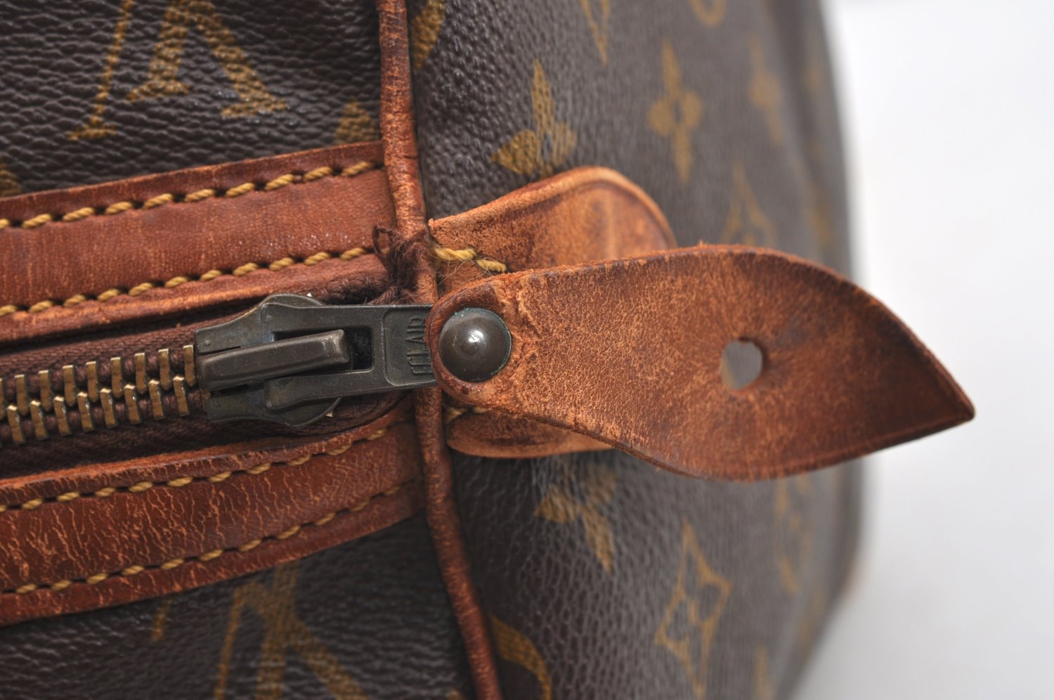 Authentic Louis Vuitton Monogram Sac Souple 35 Hand Boston Bag Old Model K5420