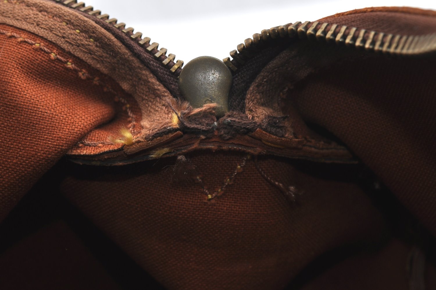 Authentic Louis Vuitton Monogram Sac Souple 35 Hand Boston Bag Old Model K5420