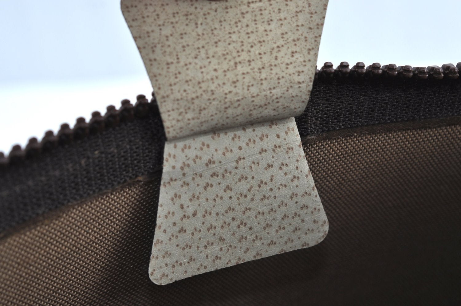 Authentic GUCCI GG Plus Clutch Hand Bag Purse GG PVC Leather Brown K5428