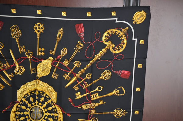 Authentic HERMES Carre 90 Scarf "LES CLES THE KEYS RARE" Silk Black K5449