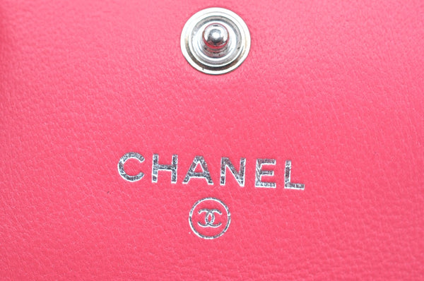 Authentic CHANEL Caviar Skin Camellia CC Logo Air Pods Case Pink Box K5494
