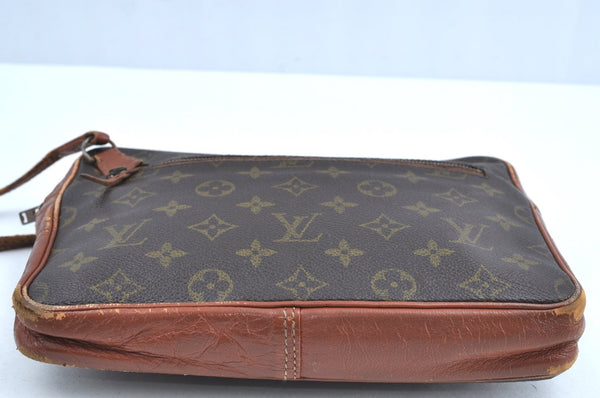 Authentic Louis Vuitton Monogram Pochette Sport Clutch Hand Bag Old Model K5503