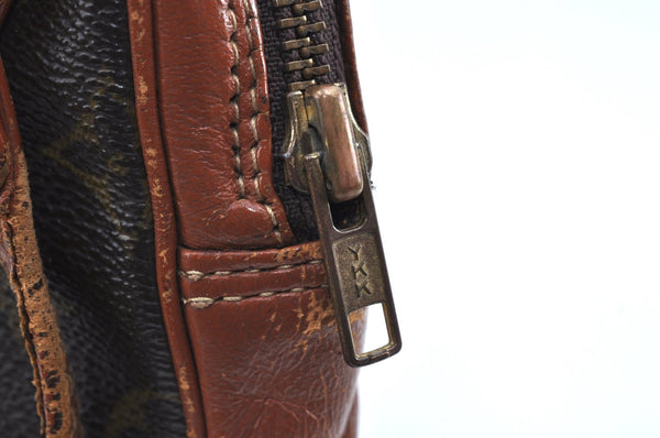 Authentic Louis Vuitton Monogram Pochette Sport Clutch Hand Bag Old Model K5503