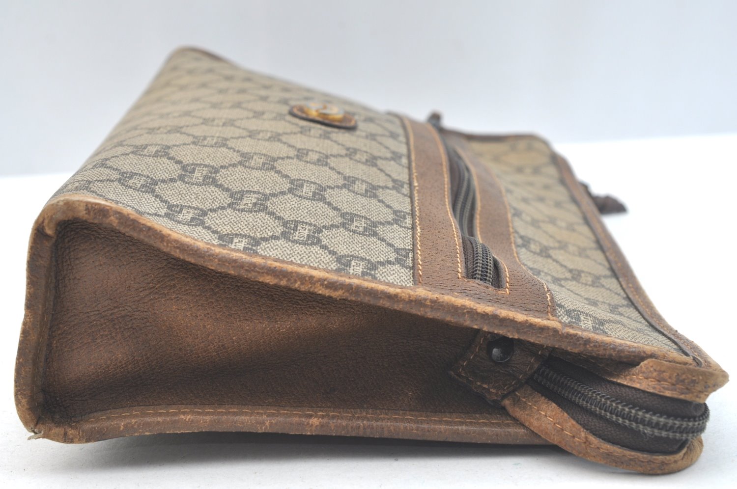 Authentic GUCCI Clutch Hand Bag Purse GG Plus PVC Leather Brown Junk K5510
