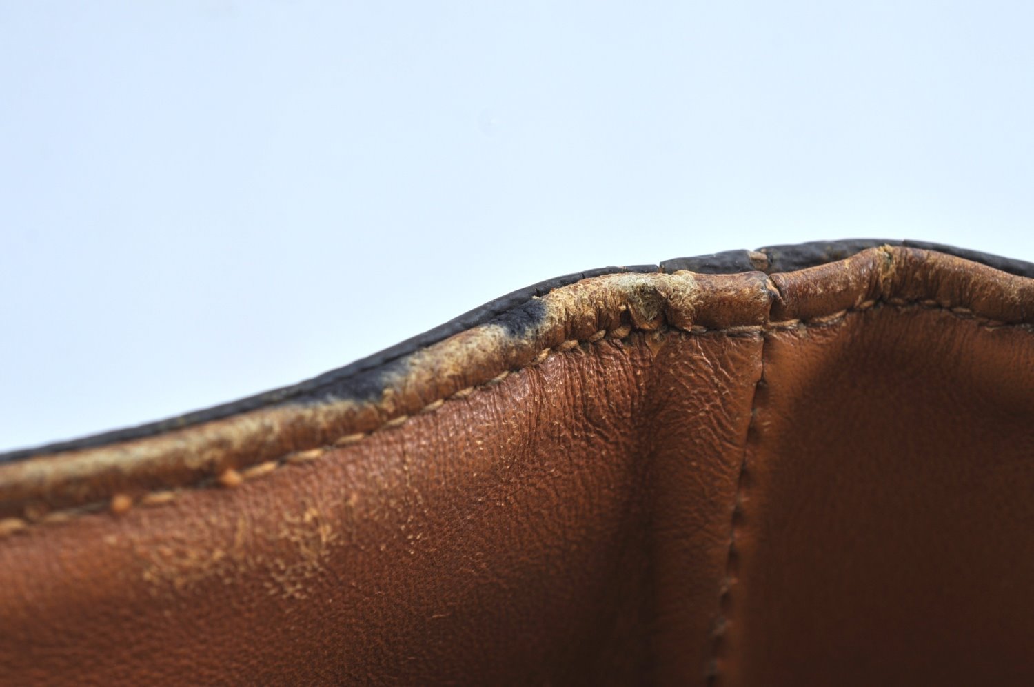 Authentic Louis Vuitton Monogram Bucket GM Shoulder Bag T42236 USA Model K5521