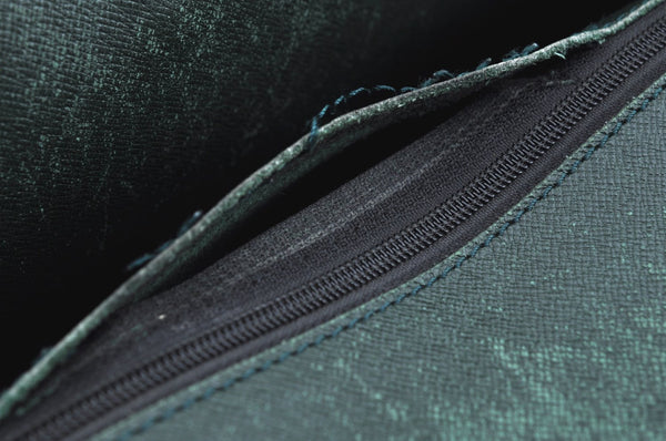 Auth Louis Vuitton Taiga Volga Document case Clutch Bag Green M30204 LV K5522