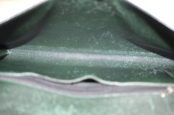 Auth Louis Vuitton Taiga Volga Document case Clutch Bag Green M30204 LV K5522