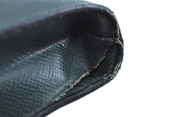 Auth Louis Vuitton Taiga Volga Document case Clutch Bag Green M30204 LV K5522