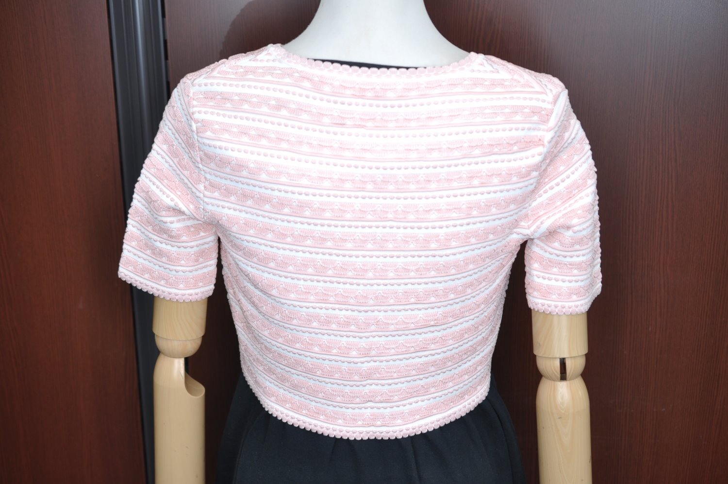 Authentic Christian Dior Cardigan Rayon USA Size 6 Light Pink CD K5523