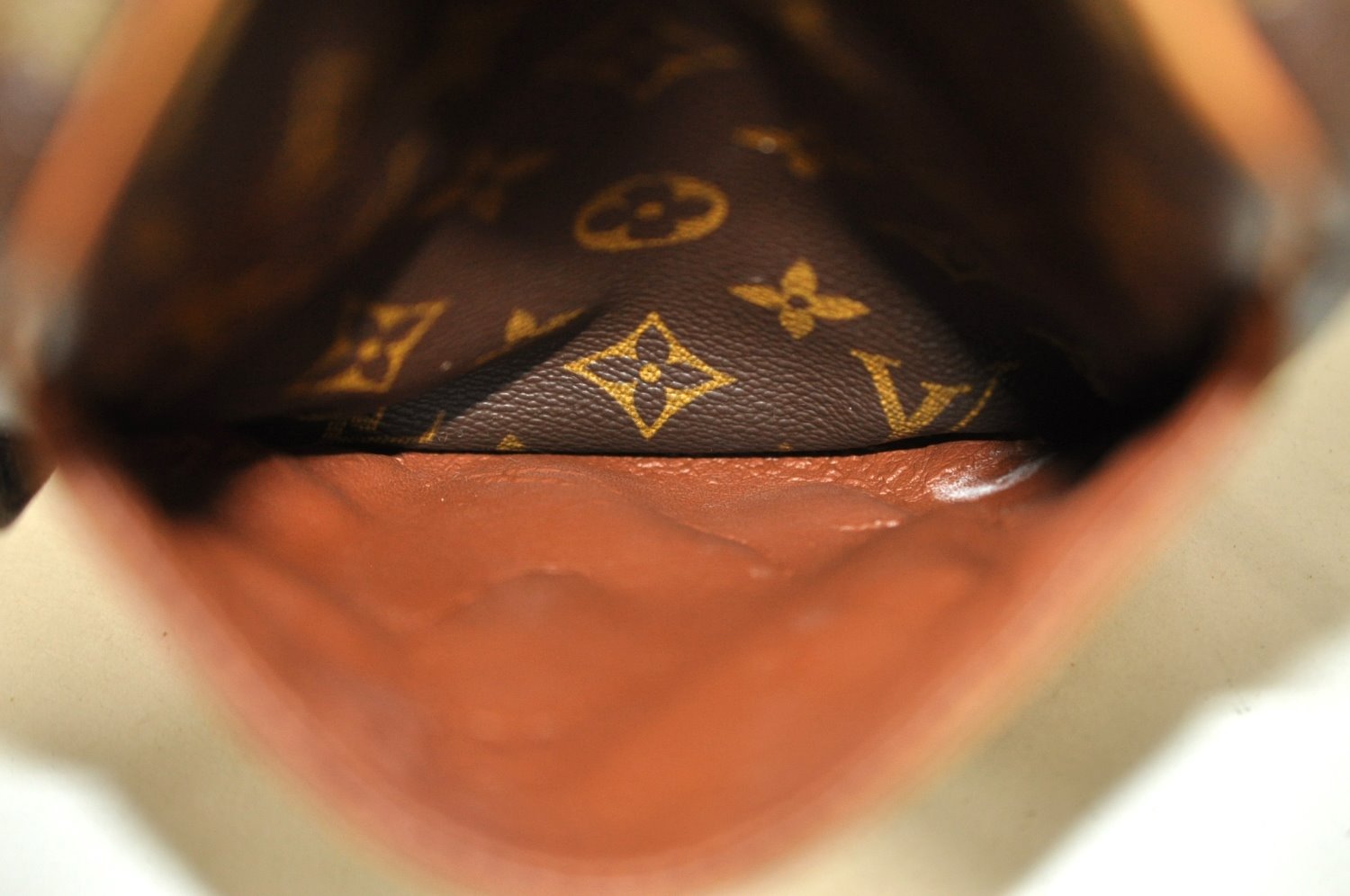 Authentic Louis Vuitton Monogram Danube Shoulder Cross Body Bag M45266 LV K5542