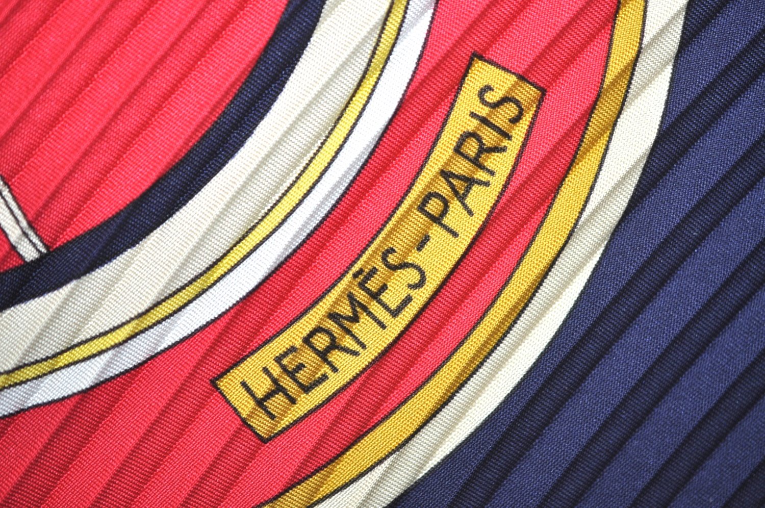 Authentic HERMES Pleats Scarf 