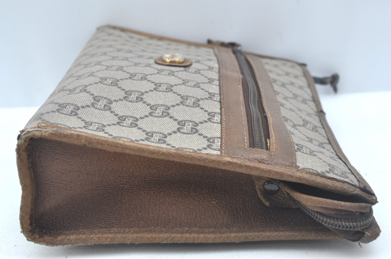 Authentic GUCCI GG Plus Clutch Hand Bag Purse PVC Leather Brown K5556