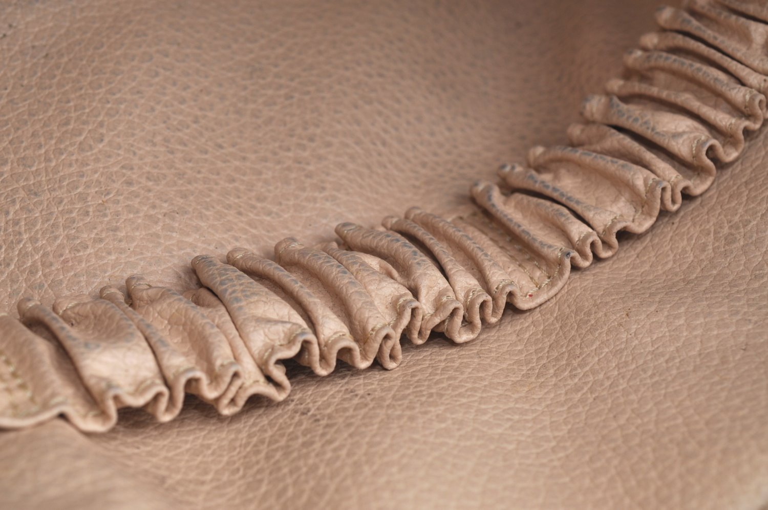 Auth Louis Vuitton Monogram Trousse Toilette 28 Clutch Hand Bag M47522 LV K5558