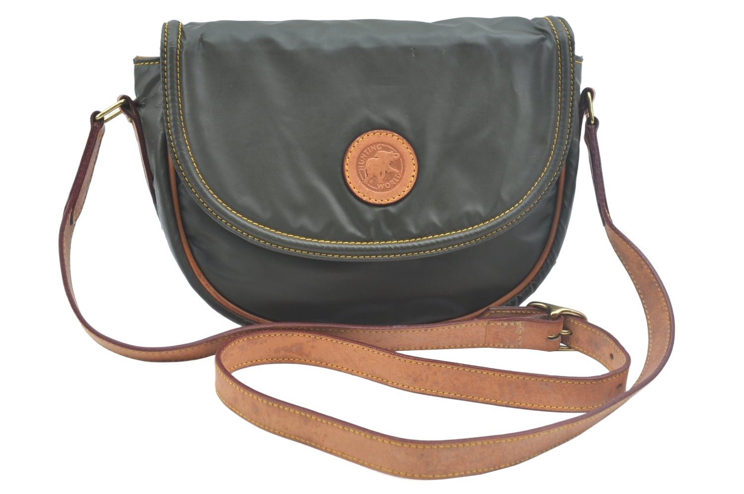 Authentic HUNTING WORLD Logo Shoulder Cross Body Bag PVC Leather Khaki K5561