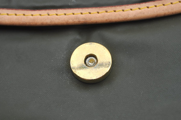 Authentic HUNTING WORLD Logo Shoulder Cross Body Bag PVC Leather Khaki K5561