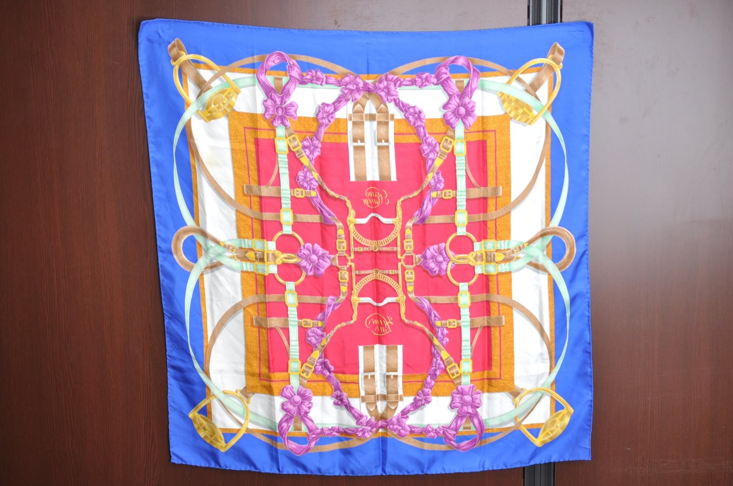 Authentic HERMES Carre 90 Scarf 