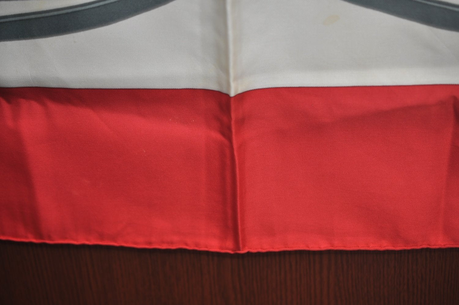 Authentic HERMES Carre 90 Scarf 