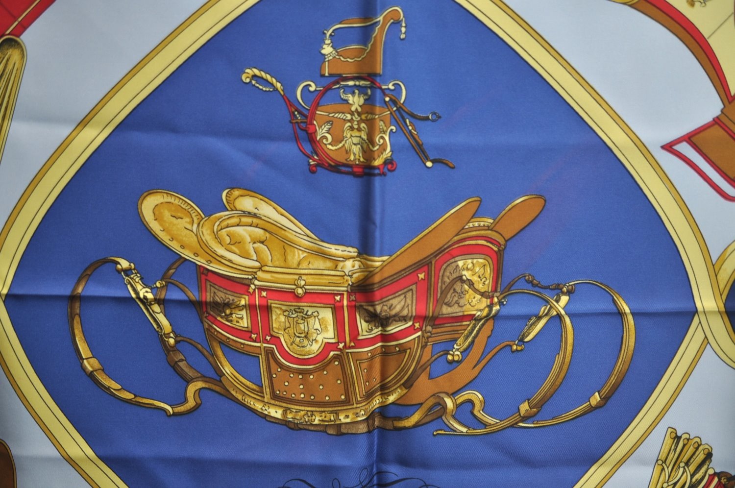 Authentic HERMES Carre 90 Scarf 