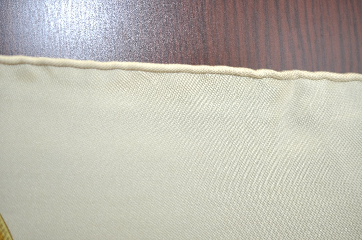 Authentic HERMES Carre 90 Scarf 