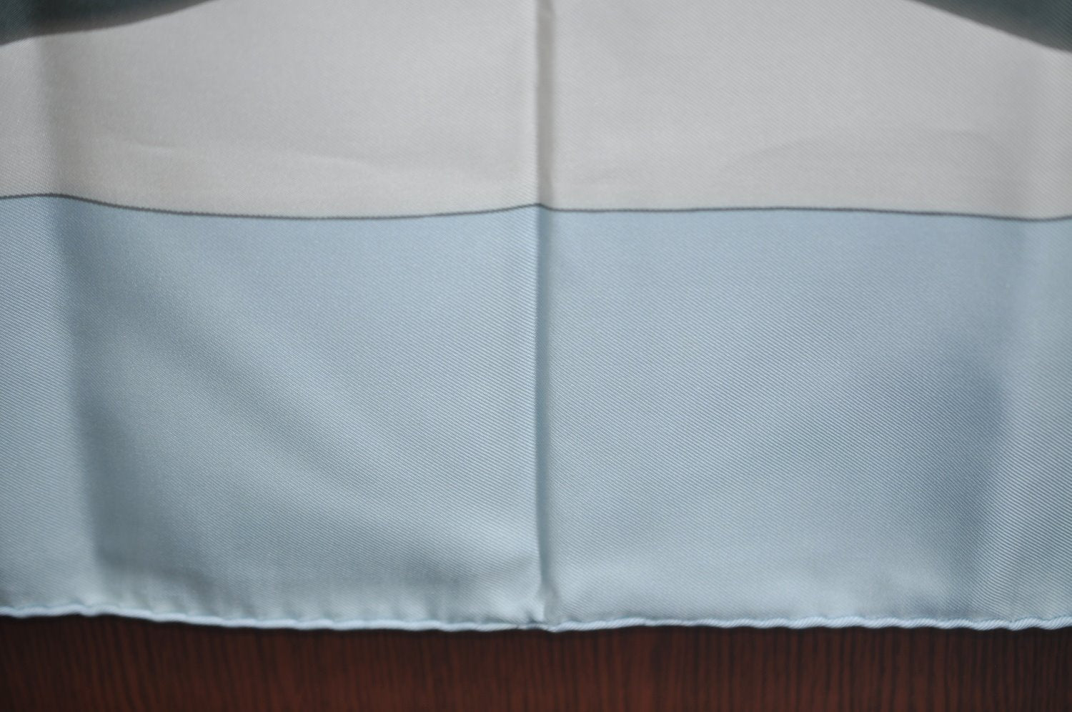 Authentic HERMES Carre 90 Scarf 