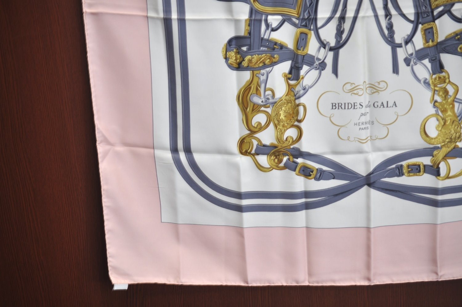 Authentic HERMES Carre 90 Scarf 