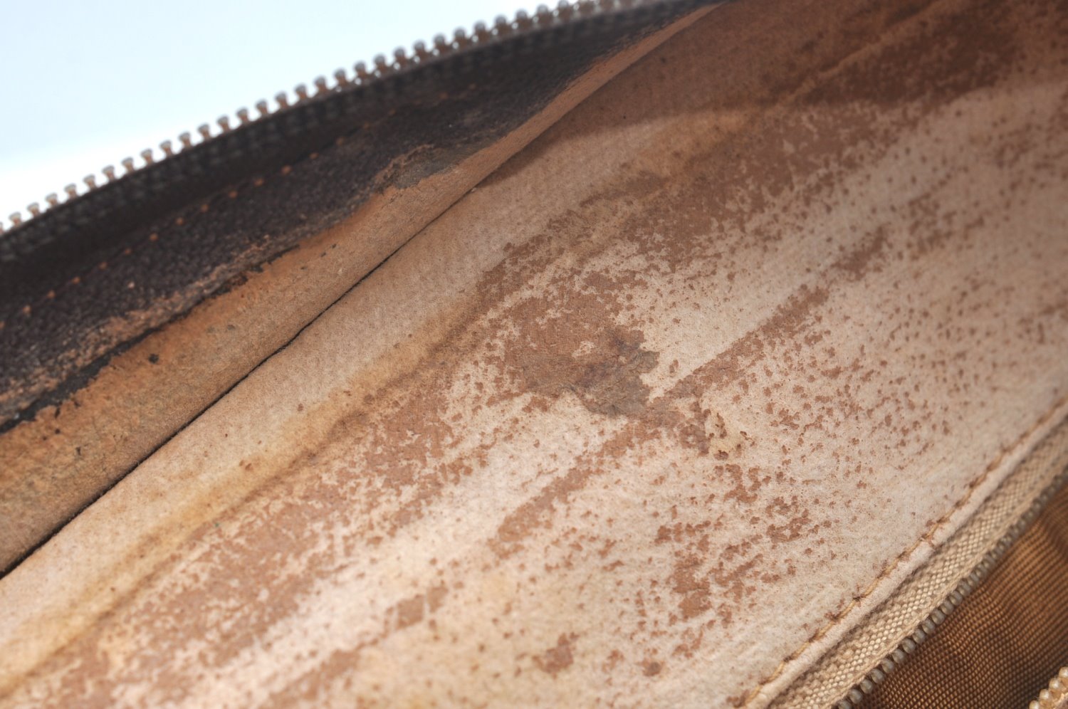 Authentic GUCCI GG Plus Clutch Hand Bag Purse PVC Leather Brown Junk K5622