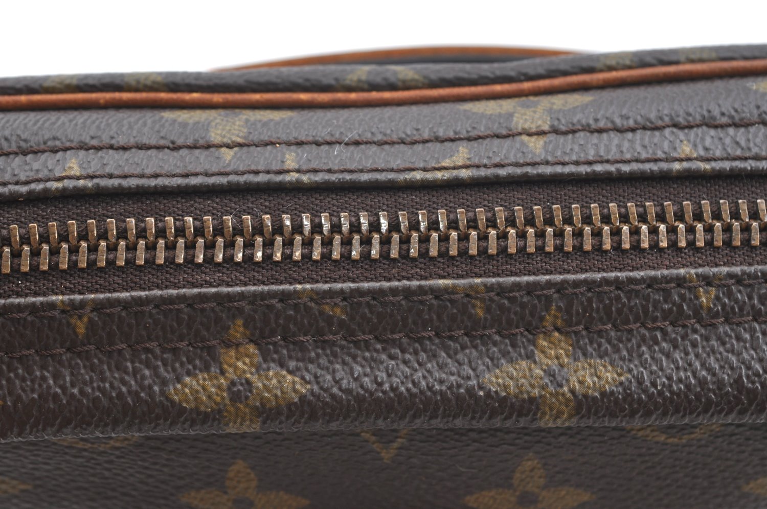 Auth Louis Vuitton Monogram Jeune Fille MM Shoulder Cross Bag Old Model LV K5639