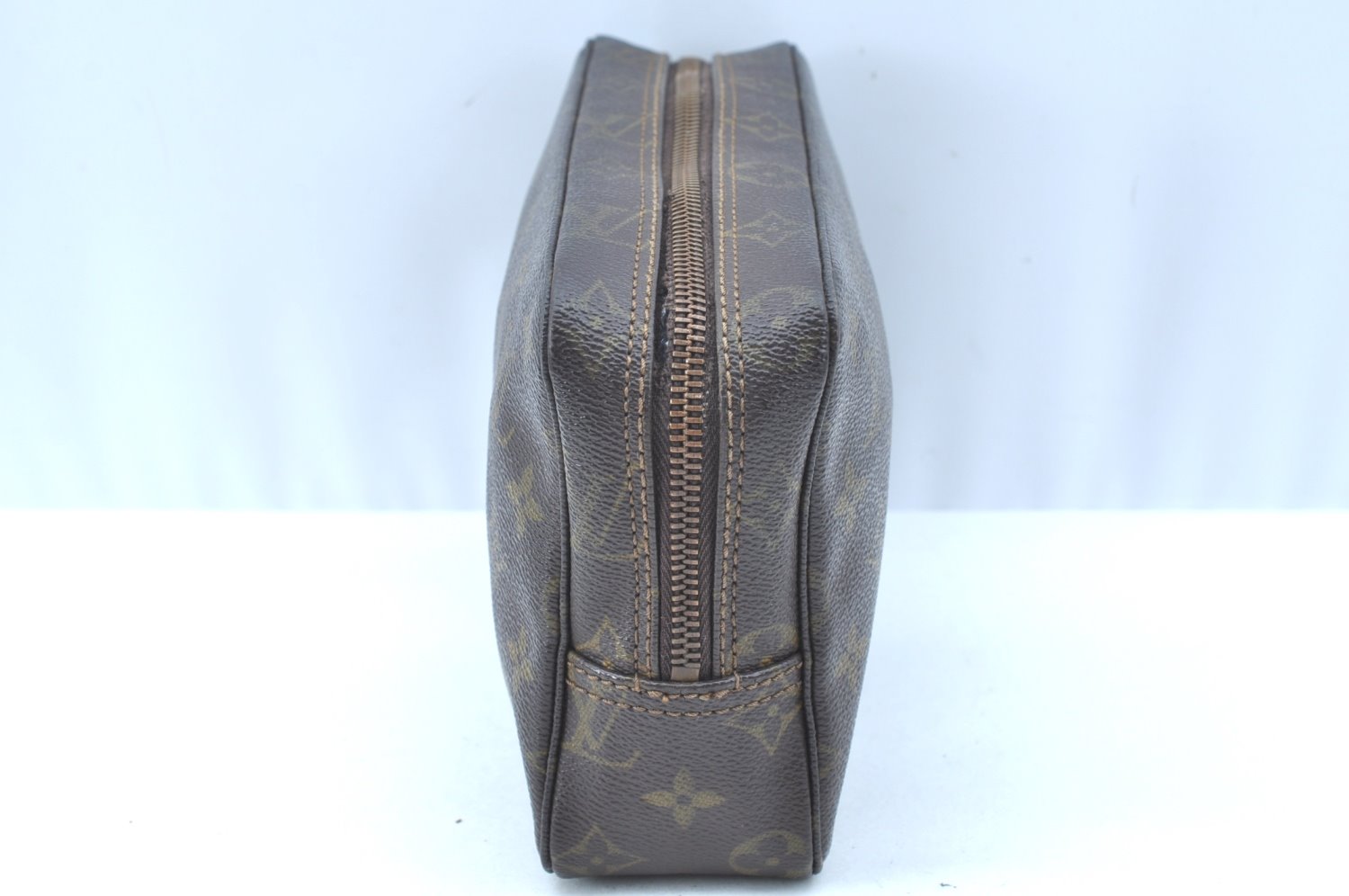 Auth Louis Vuitton Monogram Trousse Toilette 23 Clutch Bag Old Model Junk K5647