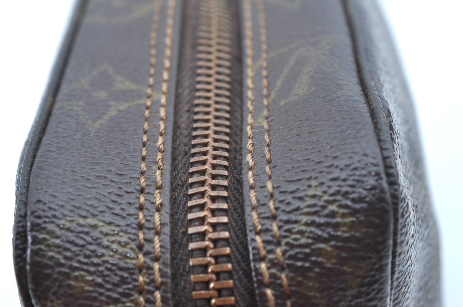 Auth Louis Vuitton Monogram Trousse Toilette 23 Clutch Bag Old Model Junk K5647