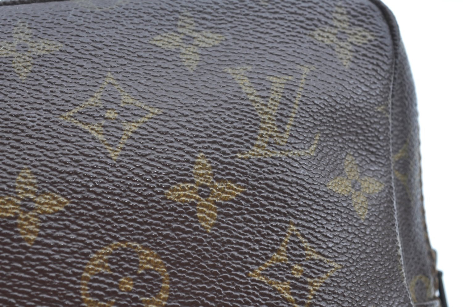 Auth Louis Vuitton Monogram Trousse Toilette 23 Clutch Bag Old Model Junk K5647