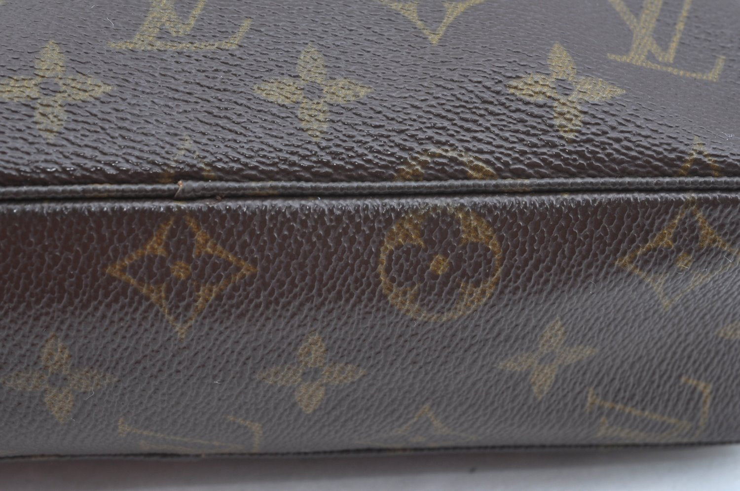 Auth Louis Vuitton Monogram Trousse Toilette 23 Clutch Bag Old Model Junk K5647