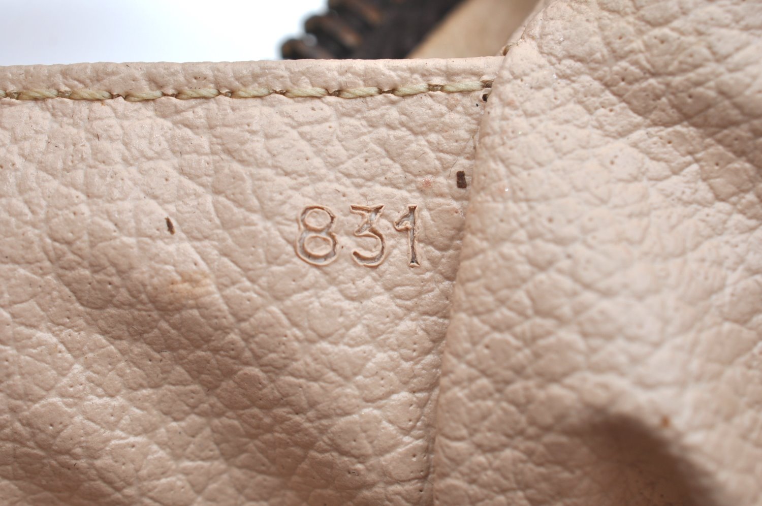 Auth Louis Vuitton Monogram Trousse Toilette 23 Clutch Bag Old Model Junk K5647