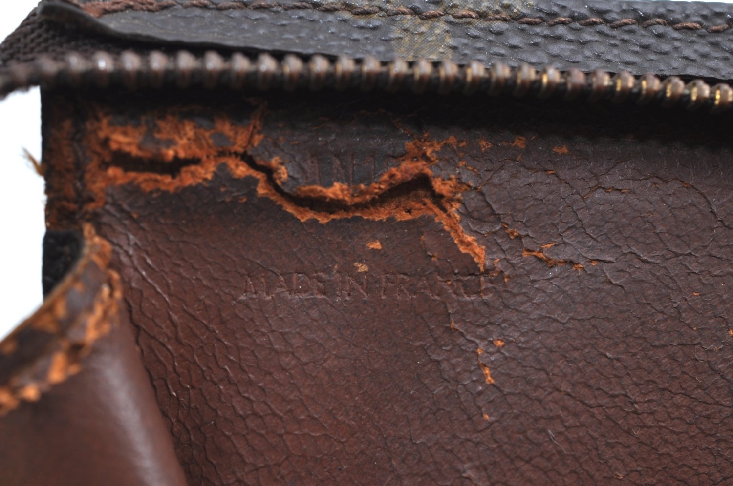 Auth Louis Vuitton Monogram Poche Toilette 26 Cosmetics Pouch Old Model LV K5650