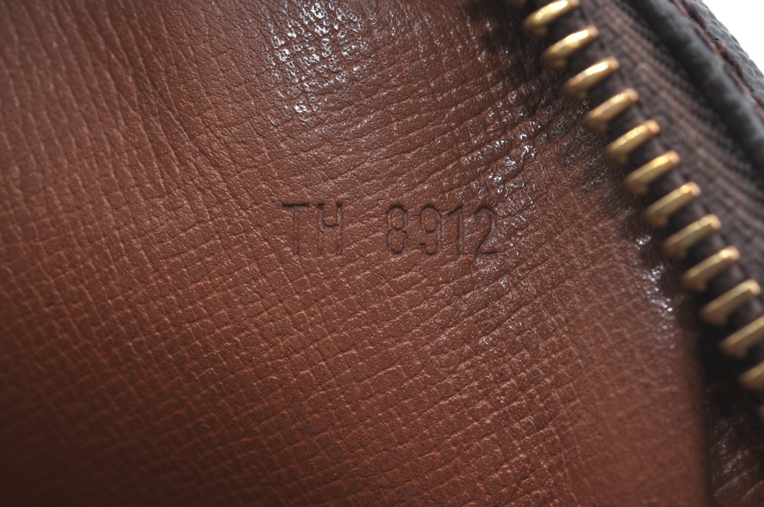 Authentic Louis Vuitton Monogram Amazone Shoulder Cross Body Bag M45236 LV K5655