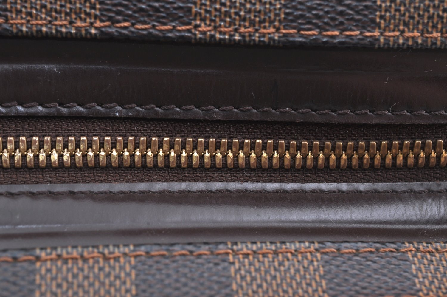 Authentic Louis Vuitton Damier Chelsea Shoulder Tote Bag N51119 LV K5674