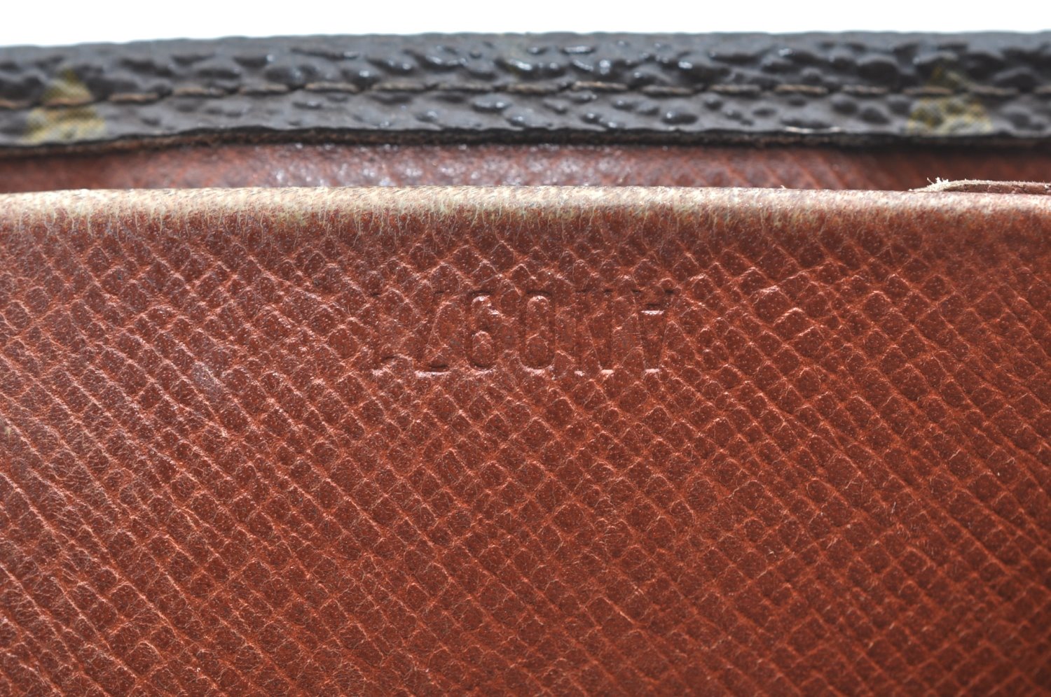 Authentic Louis Vuitton Monogram Porte Monnaie Billets Wallet M61660 LV K5696